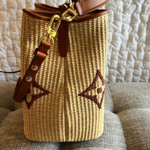 Louis Vuitton Bag - Picture 3 of 6